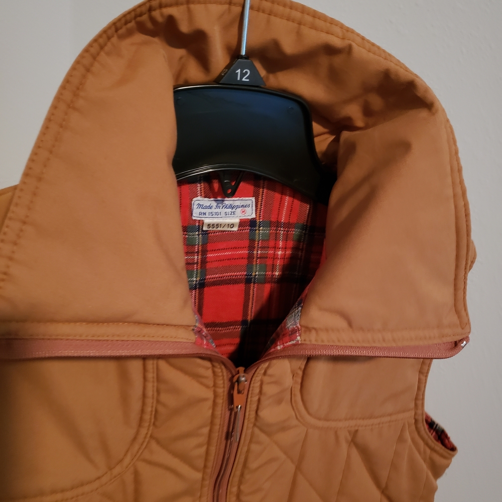 (EUC) Men's Tan Quilted Vest with Plaid Lining (Size: Medium) - Picture 5 of 5